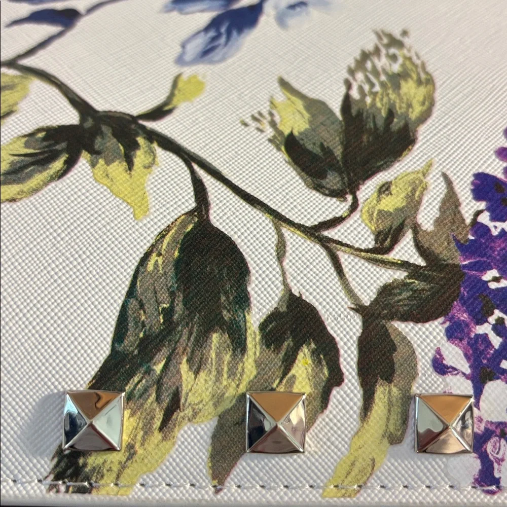 White House Black Market Hydrangeas Floral Print purple and blue flowers - Picture 7 of 7